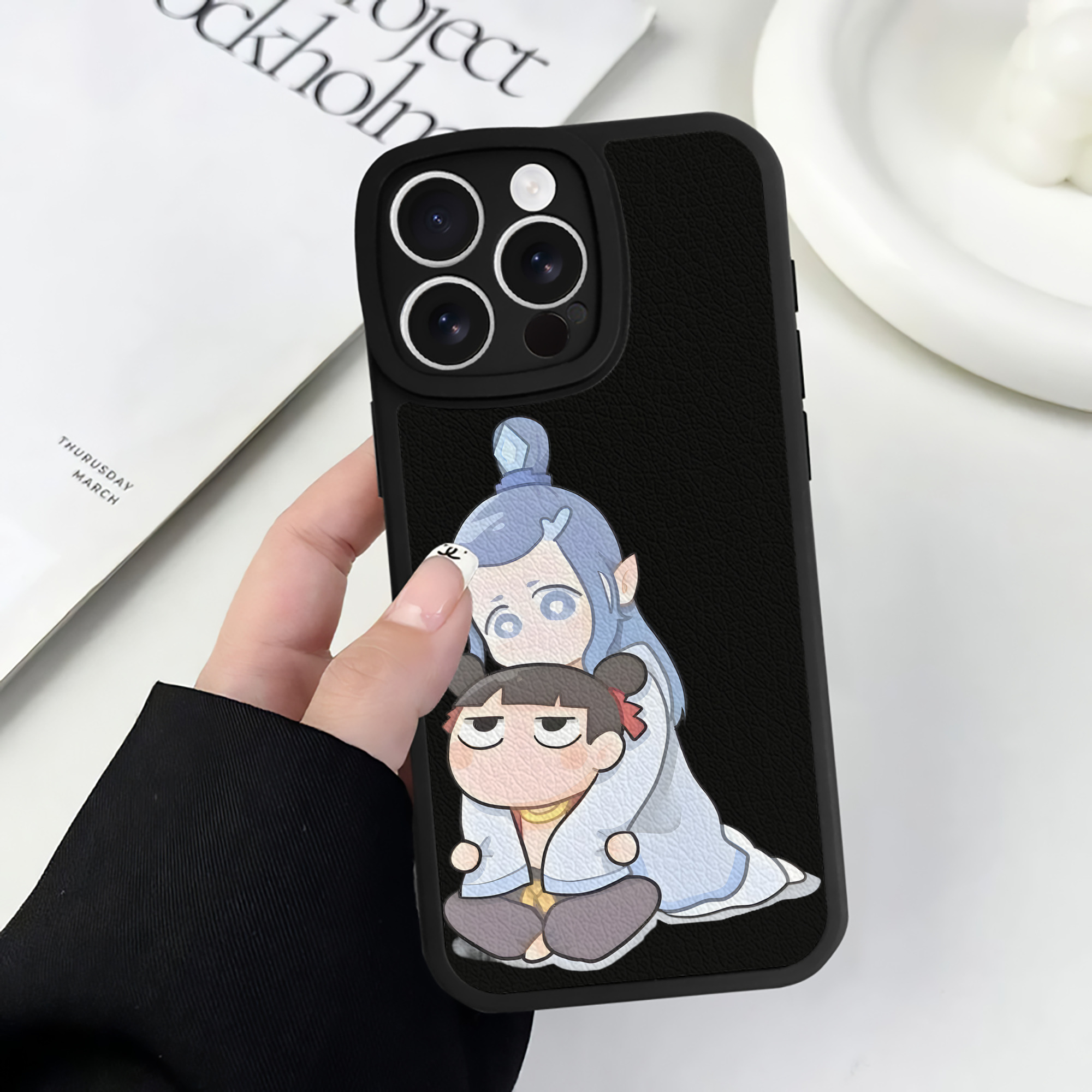 （画像用） Ne Zha 2 ナタ 魔童の大暴れ 【iPhone 16シリーズ対応】シリコンスマホケース（レザー調） 材質：シリコン